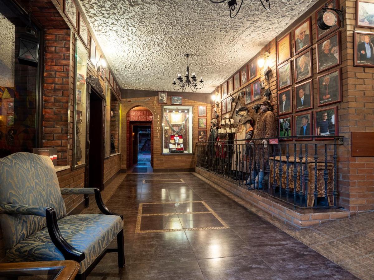 Hotel Trylogia Zielonka  Ngoại thất bức ảnh